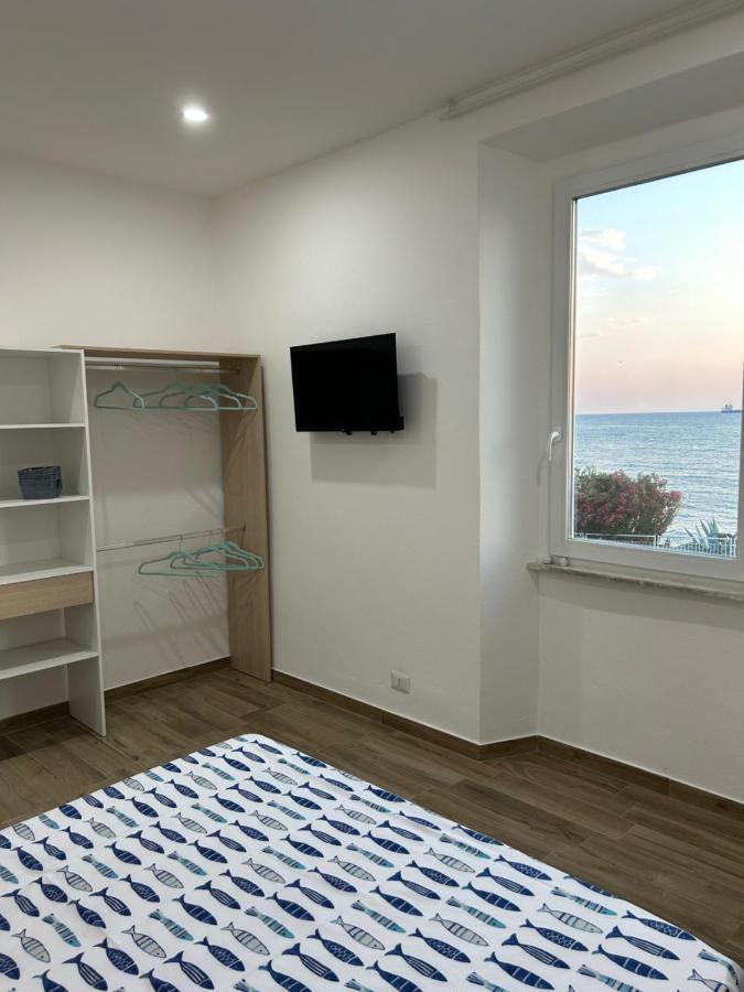 Stella Di Mare- Cruise Shuttle Hotel Civitavecchia Bagian luar foto